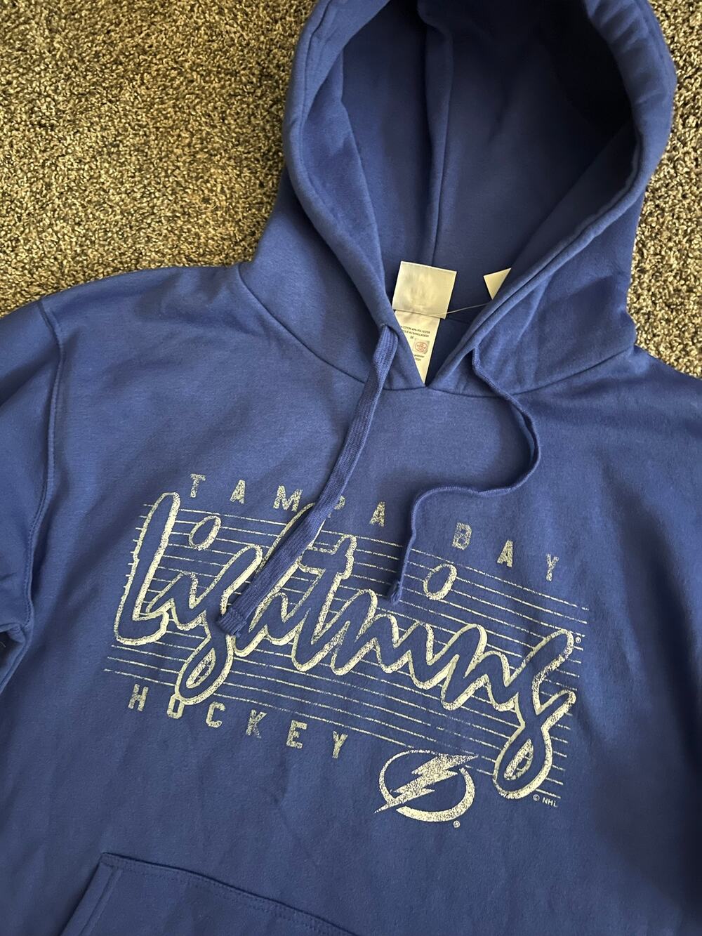 Tampa Bay Lightning NHL Medium Blue Hoodie Sweatshirt (NWT)